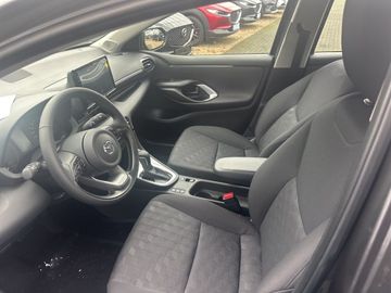 Car image 10