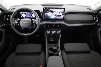 Car image 30