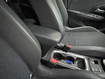 Car image 37