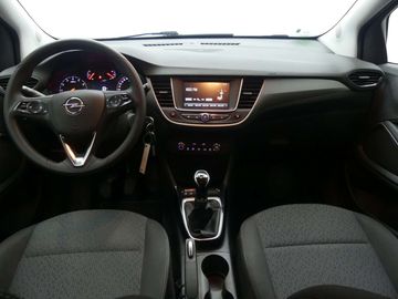 Car image 16