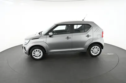 Car image 3