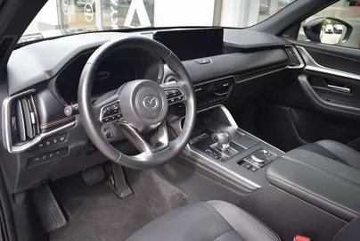 Car image 29