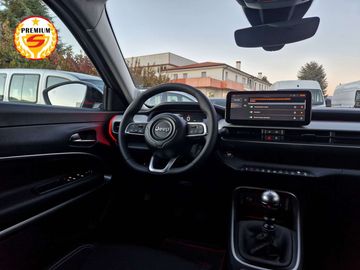 Car image 24