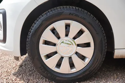 Car image 29