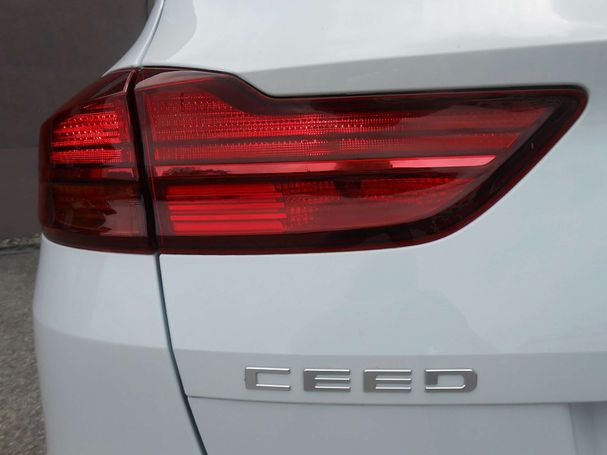 Kia Ceed 1.0 T-GDi 74 kW image number 10