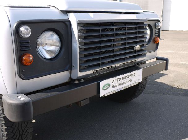 Land Rover Defender 110 Station Wagon 90 kW image number 11