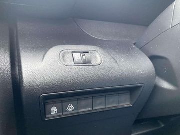 Car image 41