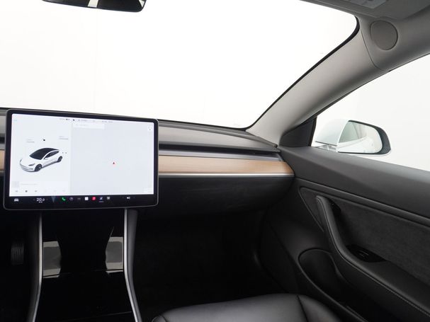 Tesla Model 3 60 175 kW image number 20