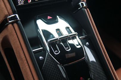 Car image 36