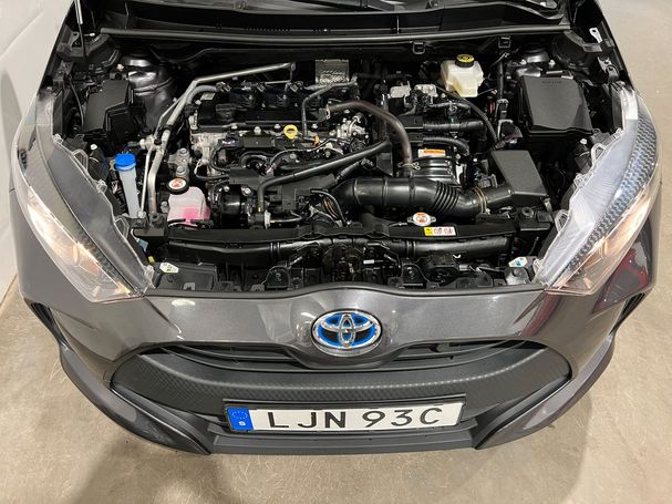 Toyota Yaris Hybrid 116 CVT 85 kW image number 10