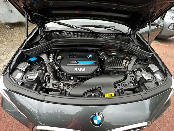 BMW X2 xDrive25e X 162 kW image number 18