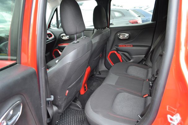 Jeep Renegade 125 kW image number 10