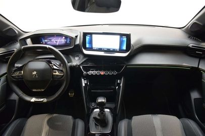 Car image 15