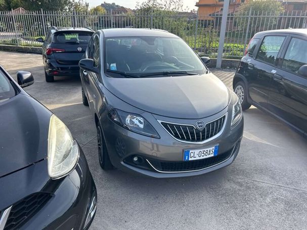 Lancia Ypsilon 51 kW image number 8