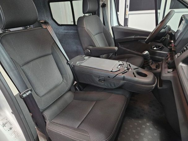 Renault Trafic 110 kW image number 14