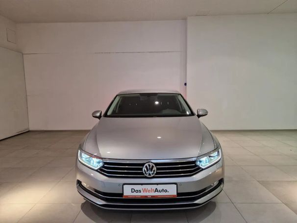 Volkswagen Passat 110 kW image number 3