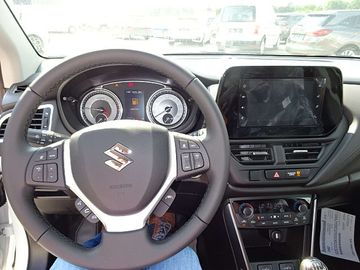 Car image 6