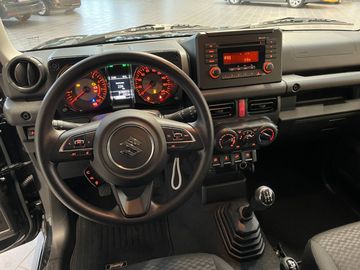 Car image 12