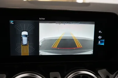 Car image 41