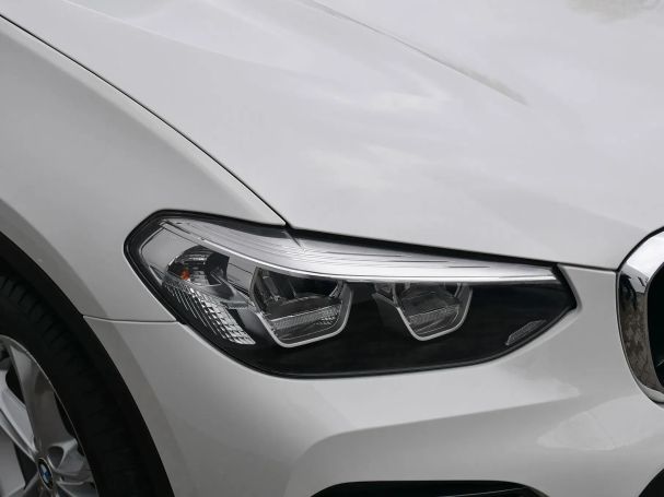 BMW X3 xDrive20d 140 kW image number 11