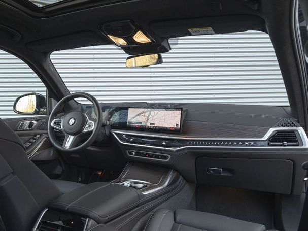 BMW X7 xDrive40i 280 kW image number 5