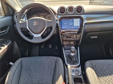 Car image 13