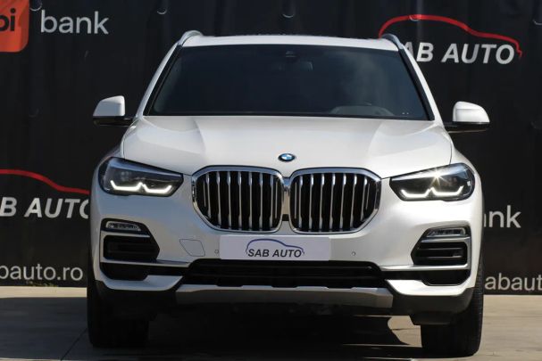 BMW X5 xDrive 250 kW image number 4