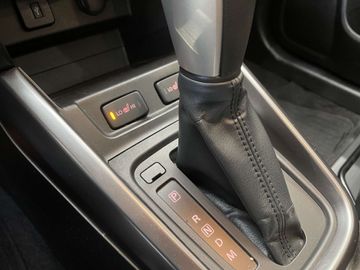 Car image 26