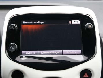 Car image 31