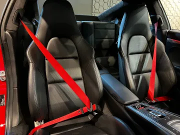 Car image 35