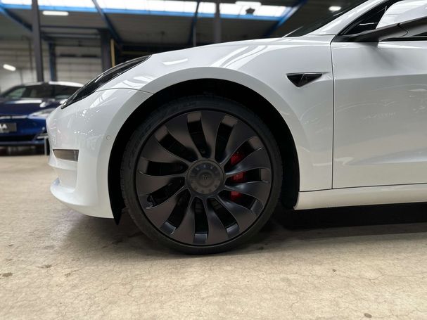 Tesla Model 3 Performance AWD 341 kW image number 5