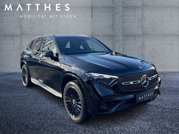 Mercedes-Benz GLC 300 e AMG 230 kW image number 2