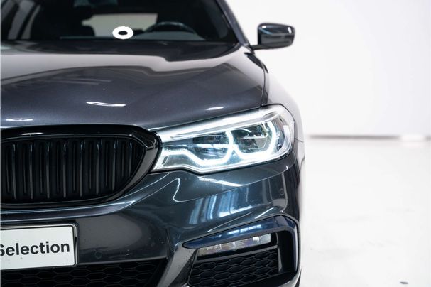 BMW 520i Touring 135 kW image number 24