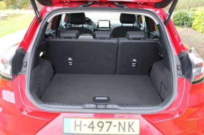 Car image 31