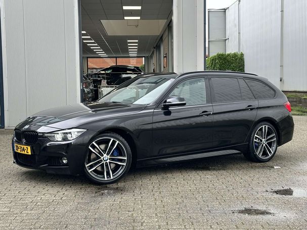 BMW 320d Touring 140 kW image number 22