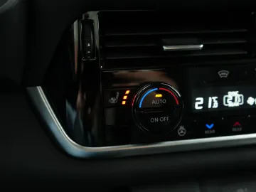 Car image 50