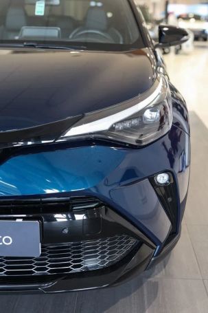 Toyota C-HR 90 kW image number 11