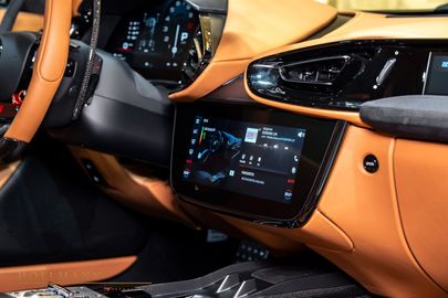 Car image 30