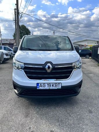 Renault Trafic 81 kW image number 2