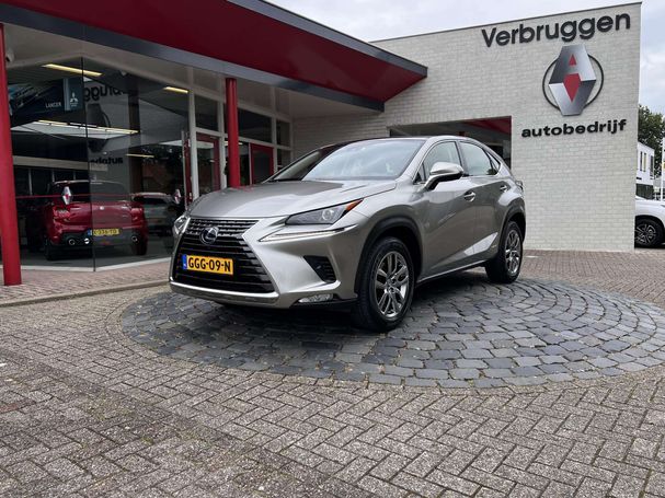 Lexus NX 300 h AWD 145 kW image number 44