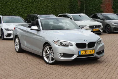 Car image 37