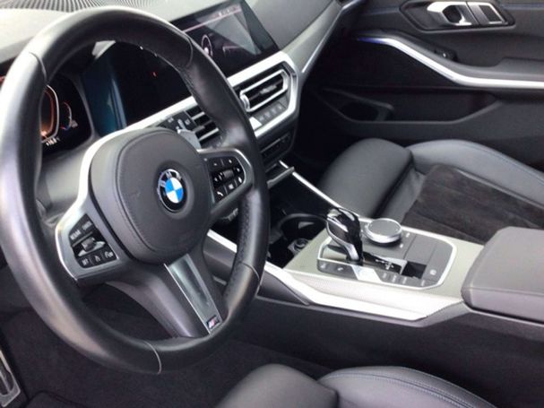 BMW 340d xDrive Touring 250 kW image number 6