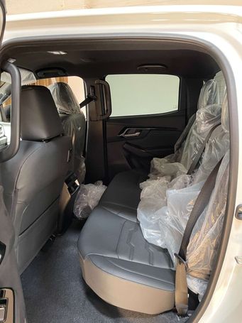 Isuzu D-Max Double Cab 120 kW image number 12