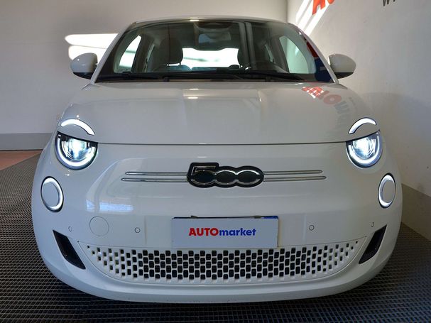 Fiat 500 e 70 kW image number 6