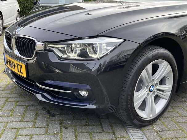 BMW 318i Touring Sport Line 100 kW image number 15