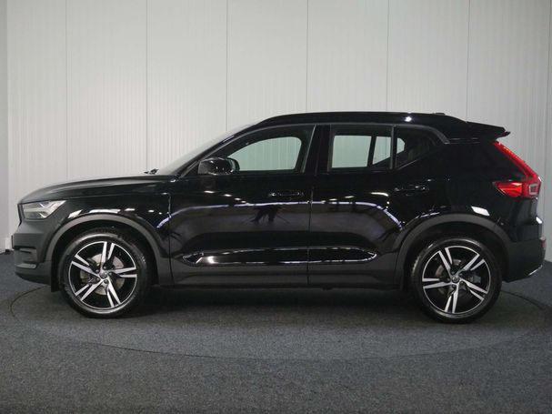 Volvo XC40 T4 T8 140 kW image number 5