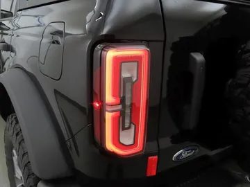Car image 36