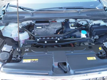 Car image 36