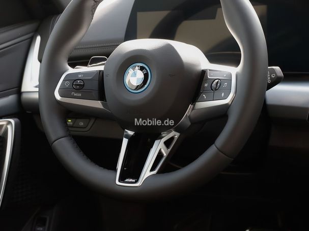 BMW iX1 eDrive20 M Sport 150 kW image number 6