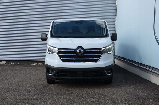 Renault Trafic dCi 110 81 kW image number 3